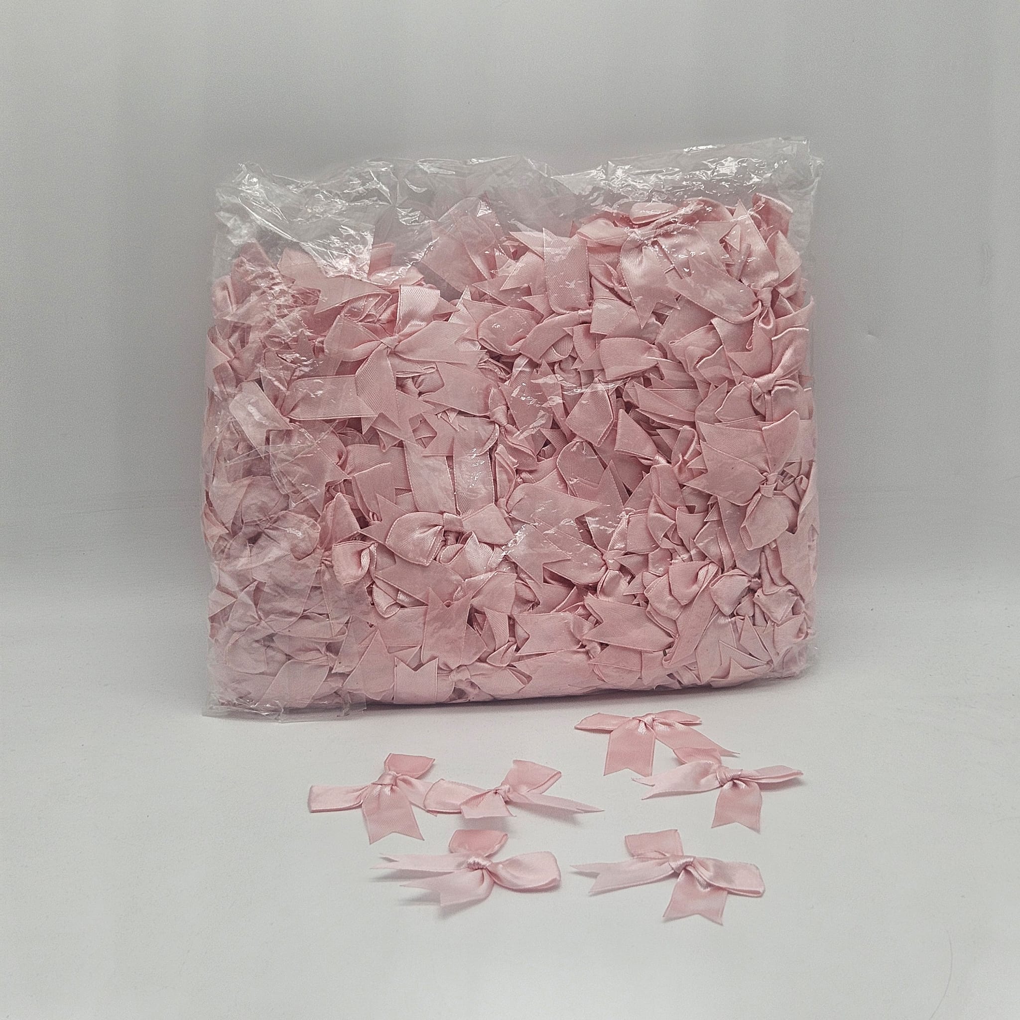 500 פפיונים בצבעים שונים